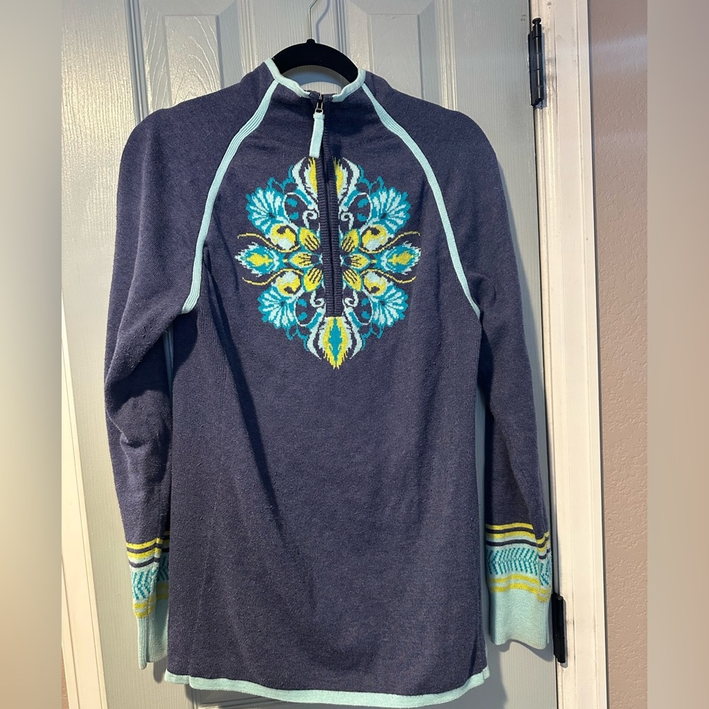 Athleta Floral Knit 1/4 zip Sweater with thumb holes